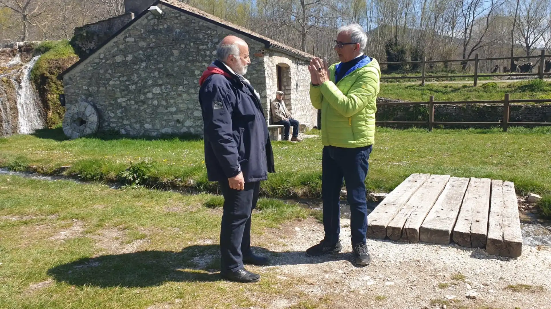 Il comune di Santa Maria del Molise su Rai Uno con la sua acqua. Ma si abbatte la scure di un mega impianto eolico.